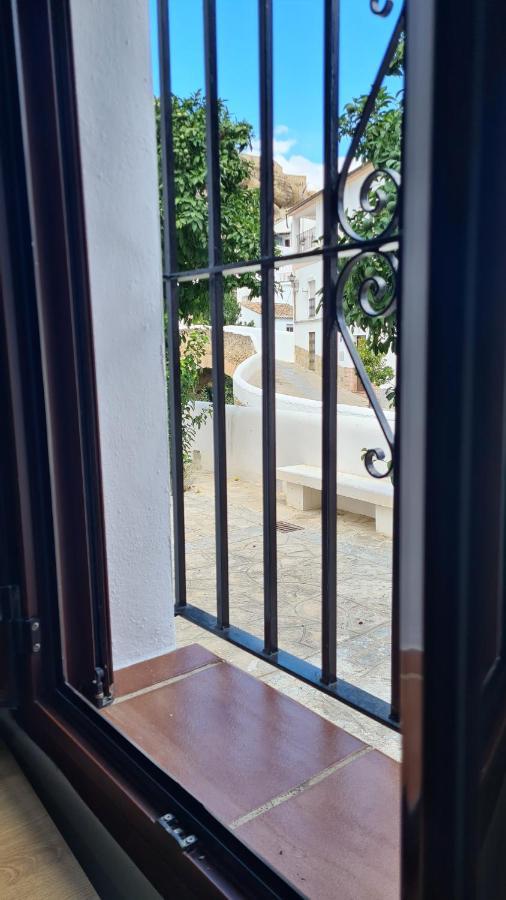 Apartamento Puente Triana Setenil De Las Bodegas Esterno foto